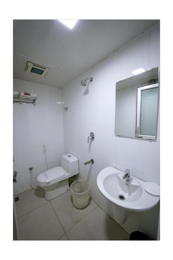 Hotel Everestparkresidency Tiruchirappalli Esterno foto