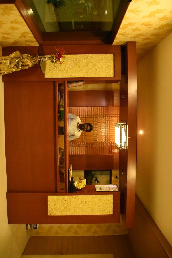 Hotel Everestparkresidency Tiruchirappalli Esterno foto