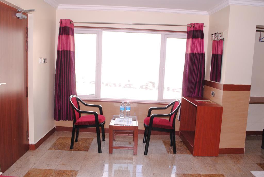 Hotel Everestparkresidency Tiruchirappalli Camera foto