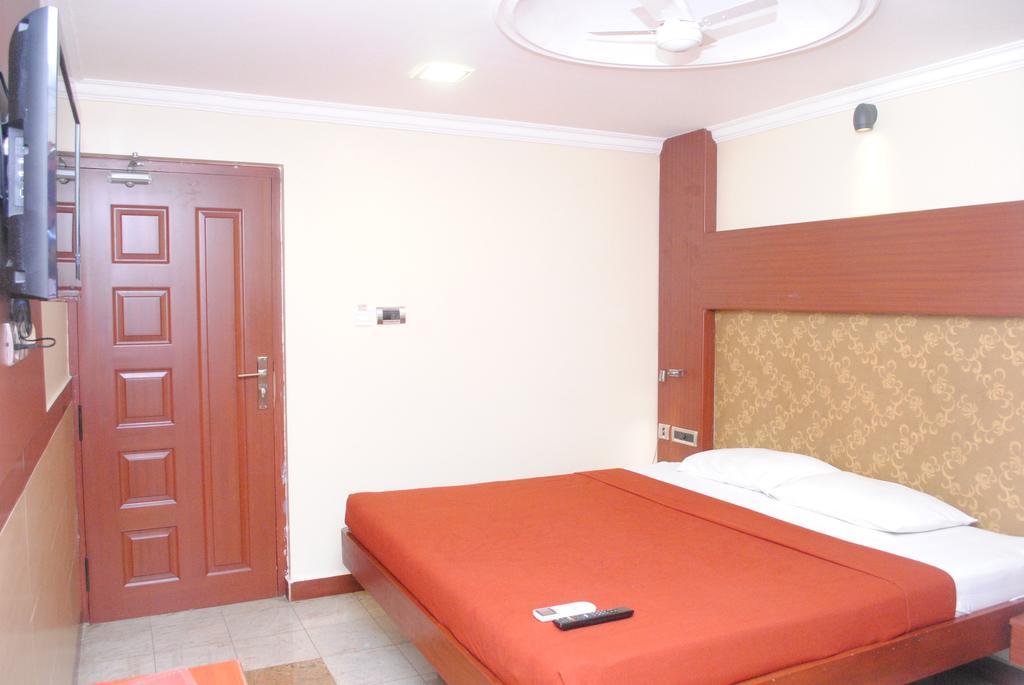 Hotel Everestparkresidency Tiruchirappalli Camera foto