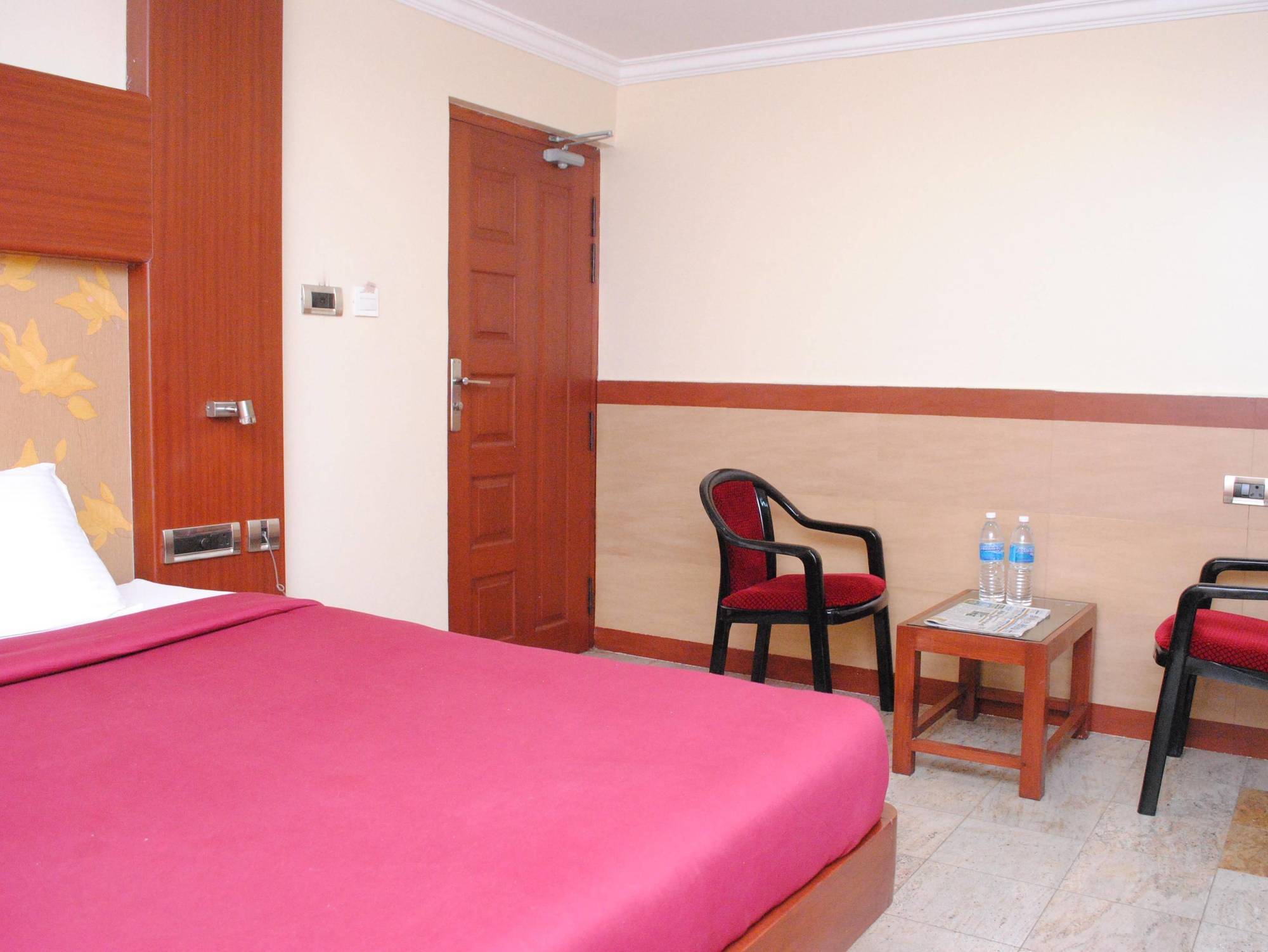 Hotel Everestparkresidency Tiruchirappalli Esterno foto